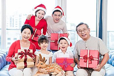 盖茨：AI时代人类每周仅工作三天 烹饪也可代劳